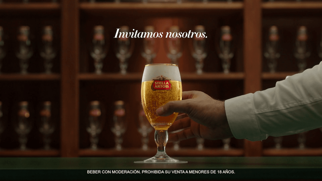 Still image from the emotional video created by Ophir Studio for Stella Artois, reinforcing the brand’s timeless appeal in today’s digital landscape.